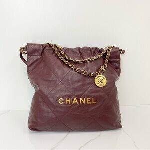 Chanel 22 Bag Medium